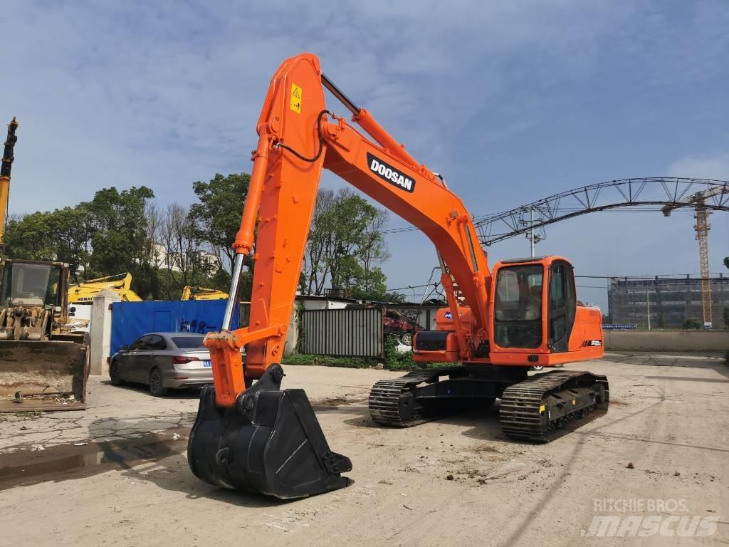 Doosan DX225LC Escavadoras de rastos