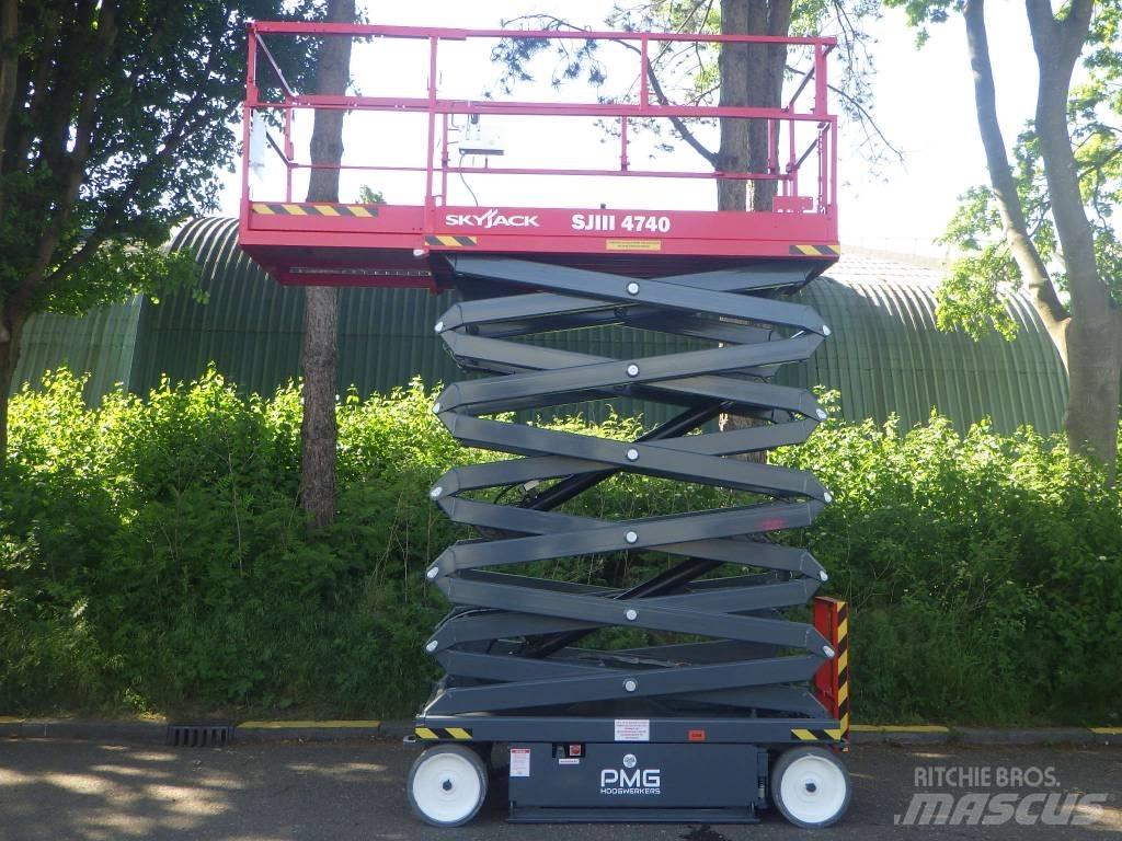SkyJack SJ4740 Elevadores de tesoura