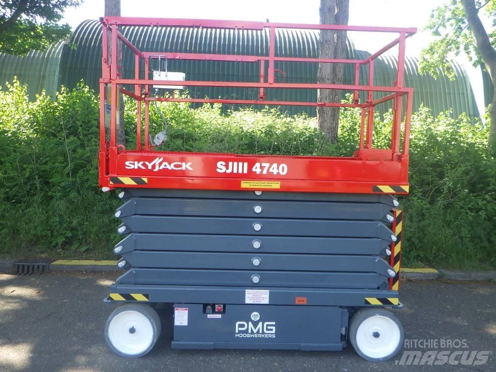 SkyJack SJ4740 Elevadores de tesoura