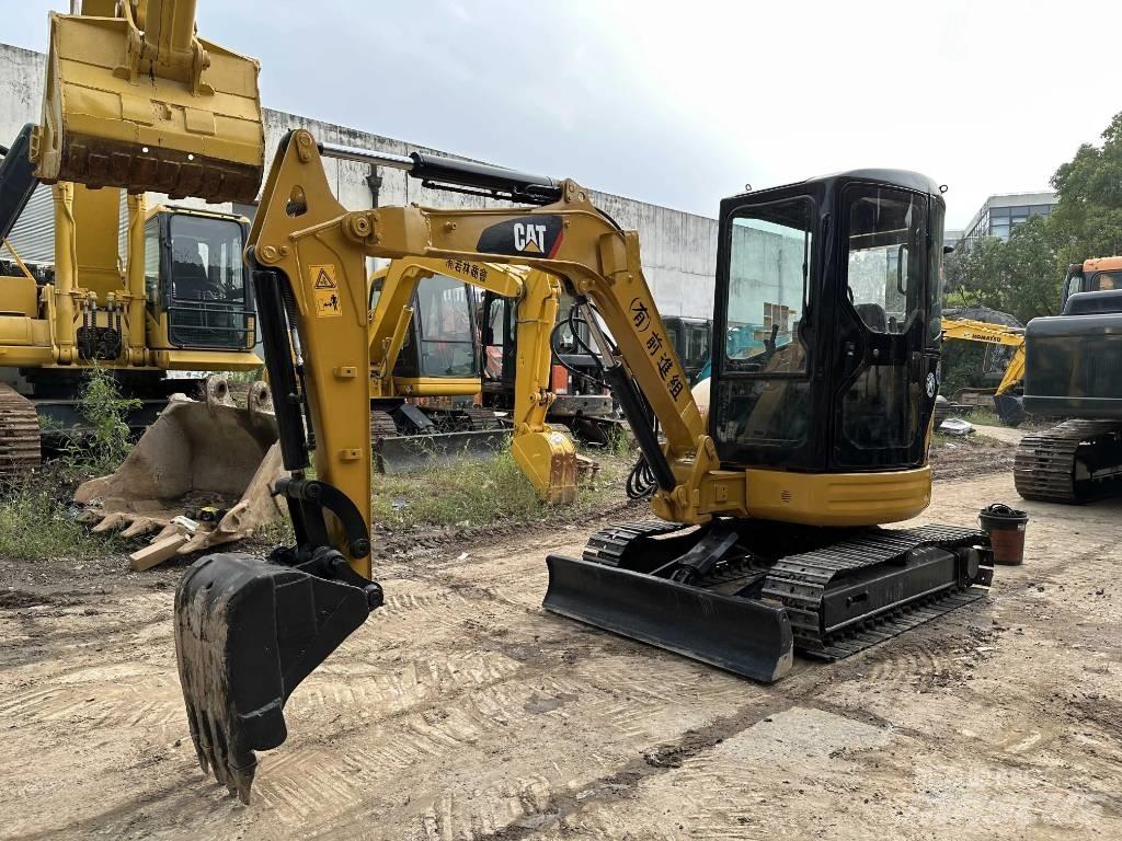 CAT 303 CR Mini Escavadoras <7t