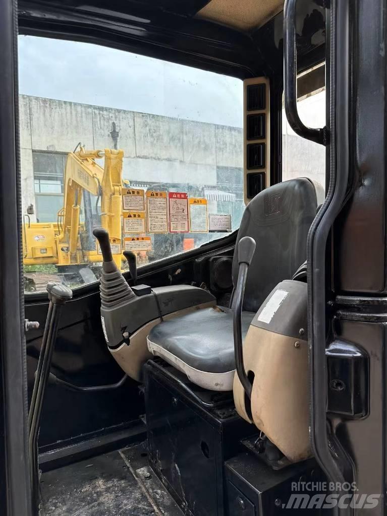 CAT 303 CR Mini Escavadoras <7t