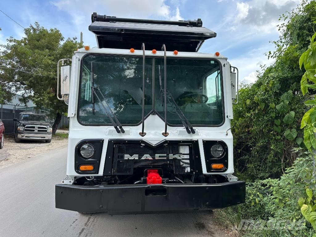 Mack MR613 Camiões de lixo