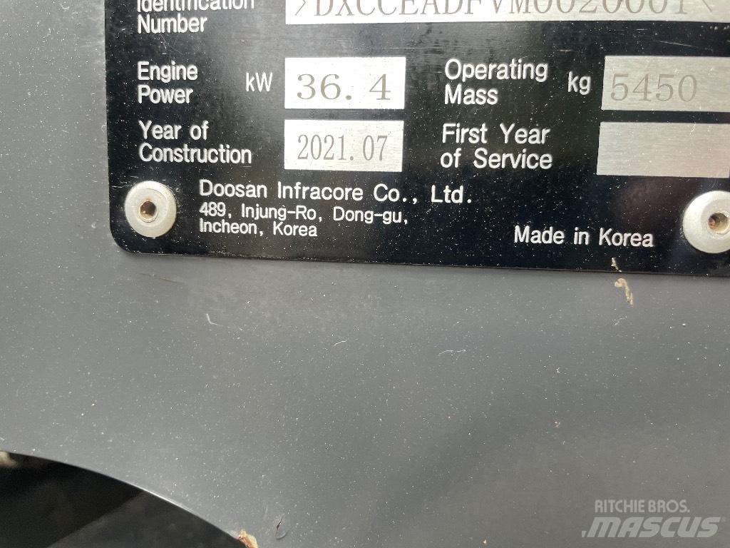 Doosan DX 50 Z Mini Escavadoras <7t