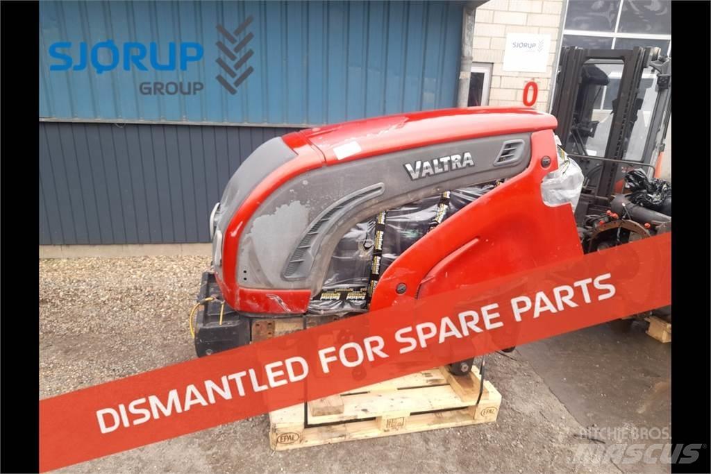 Valtra N142 Tratores Agrícolas usados