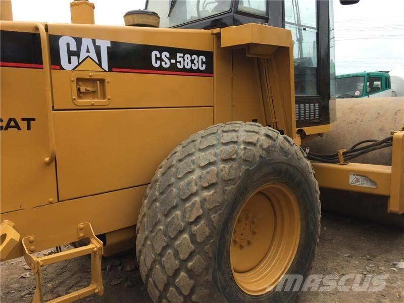CAT CS583C Cilindros Compactadores monocilíndricos