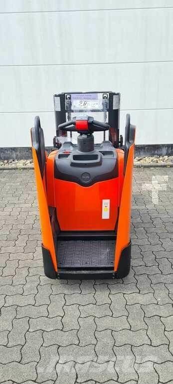Toyota BT SPE200D Empilhador para operador externo