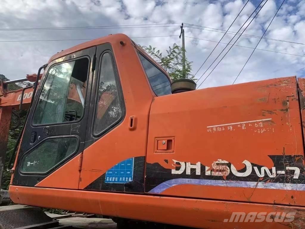 Doosan 150 W-7 Escavadoras de rodas