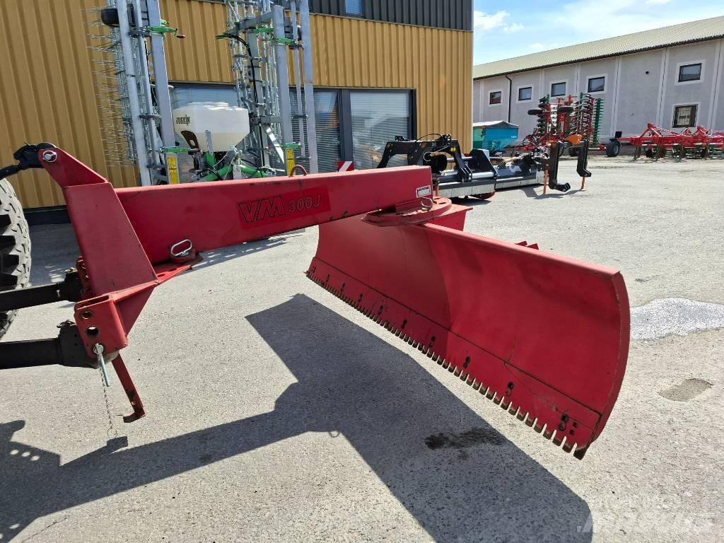 VM 300 JH Niveladoras de arraste