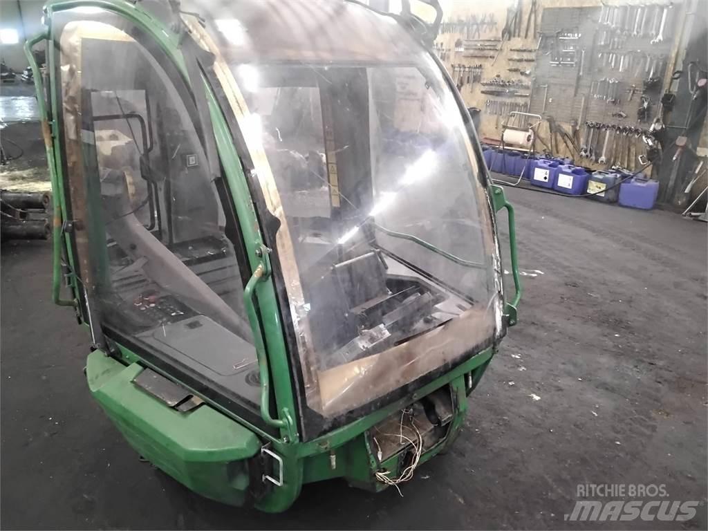John Deere 1270E Cabines e interior