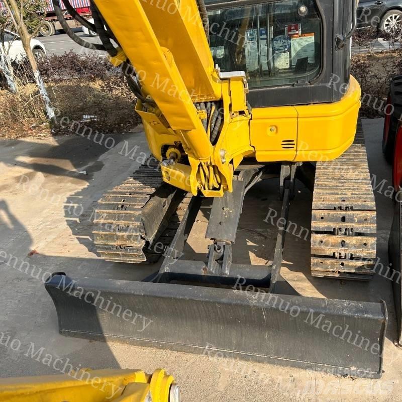 Komatsu PC35MR Mini Escavadoras <7t