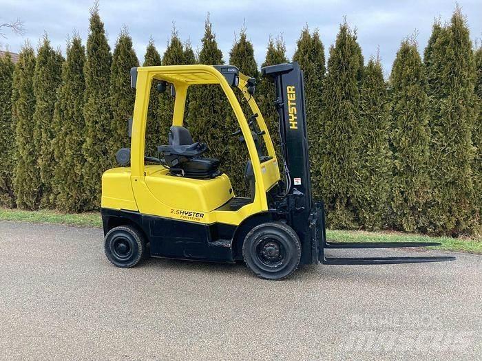 Hyster H2.5Ft Empilhador para operador externo