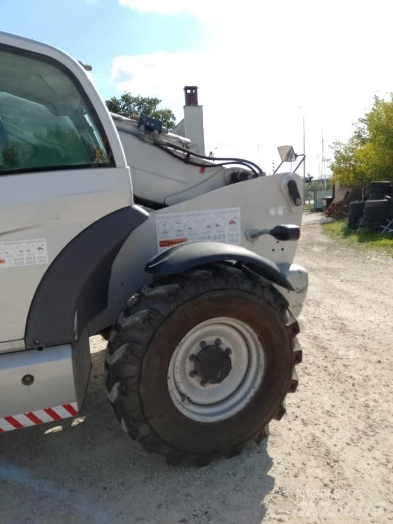 Manitou MT 1440 Retroescavadoras