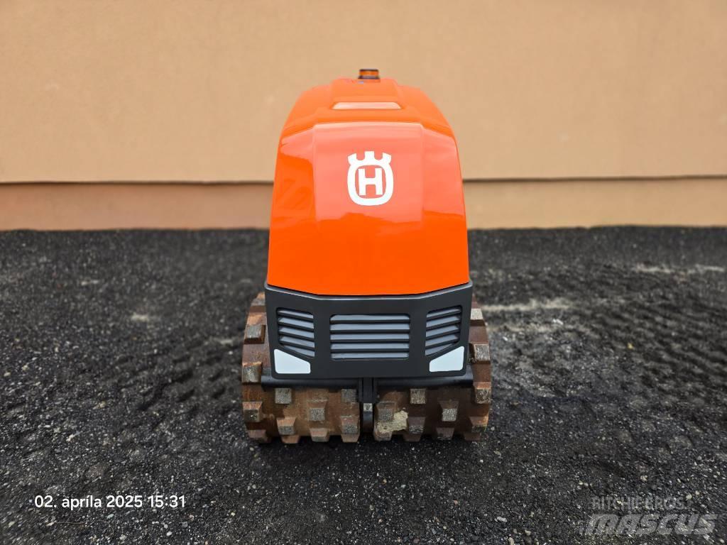  Husqarna LP 9505 Placas compactadoras