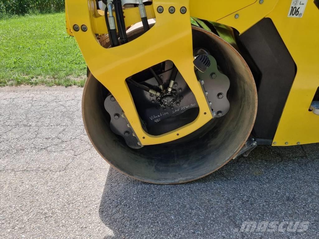 Bomag BW 151 AC-5 Cilindros Compactadores de pneus