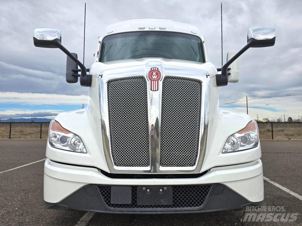 Kenworth T 680 Tractores (camiões)