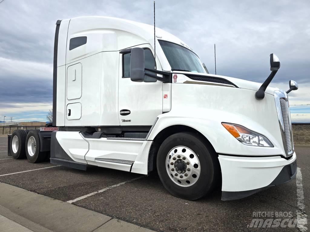 Kenworth T 680 Tractores (camiões)