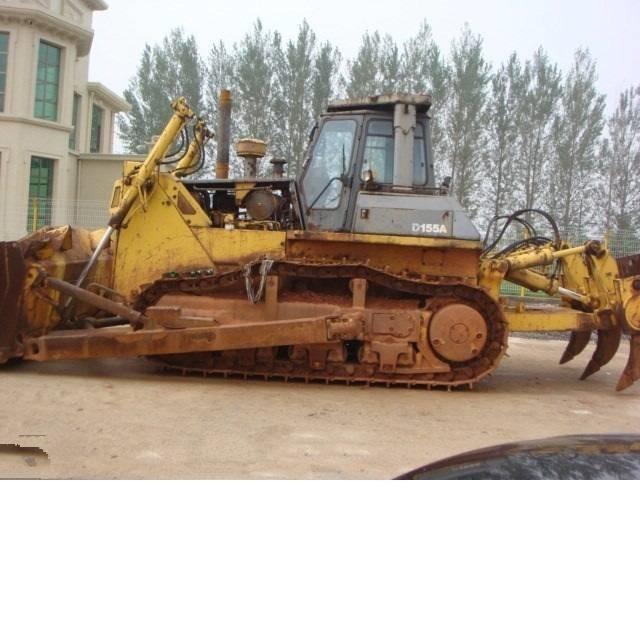 Komatsu d155a-2 Dozers - Tratores rastos