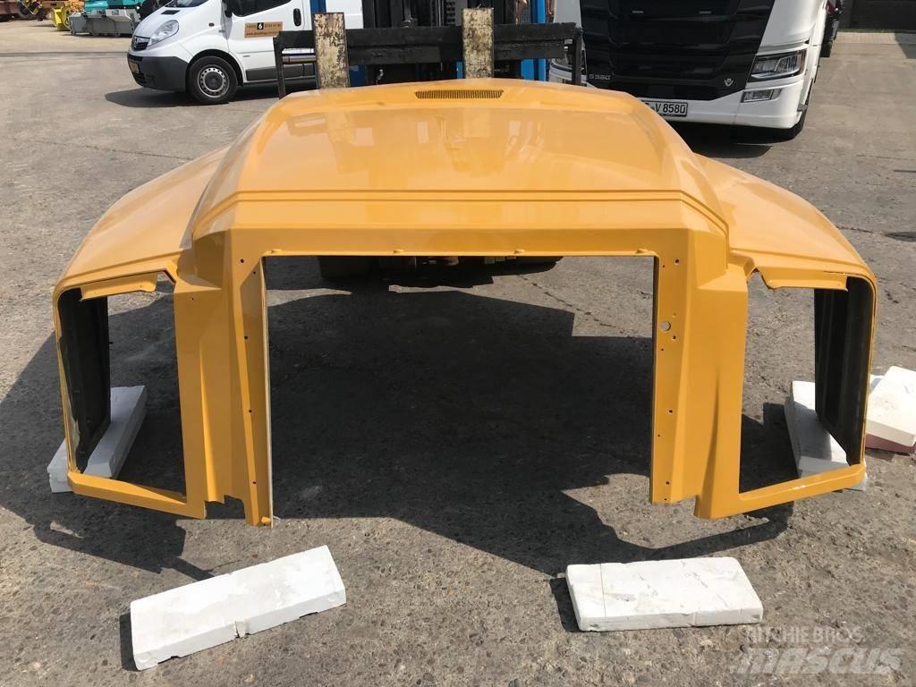 CAT 735 B Hood Chassis e suspensões