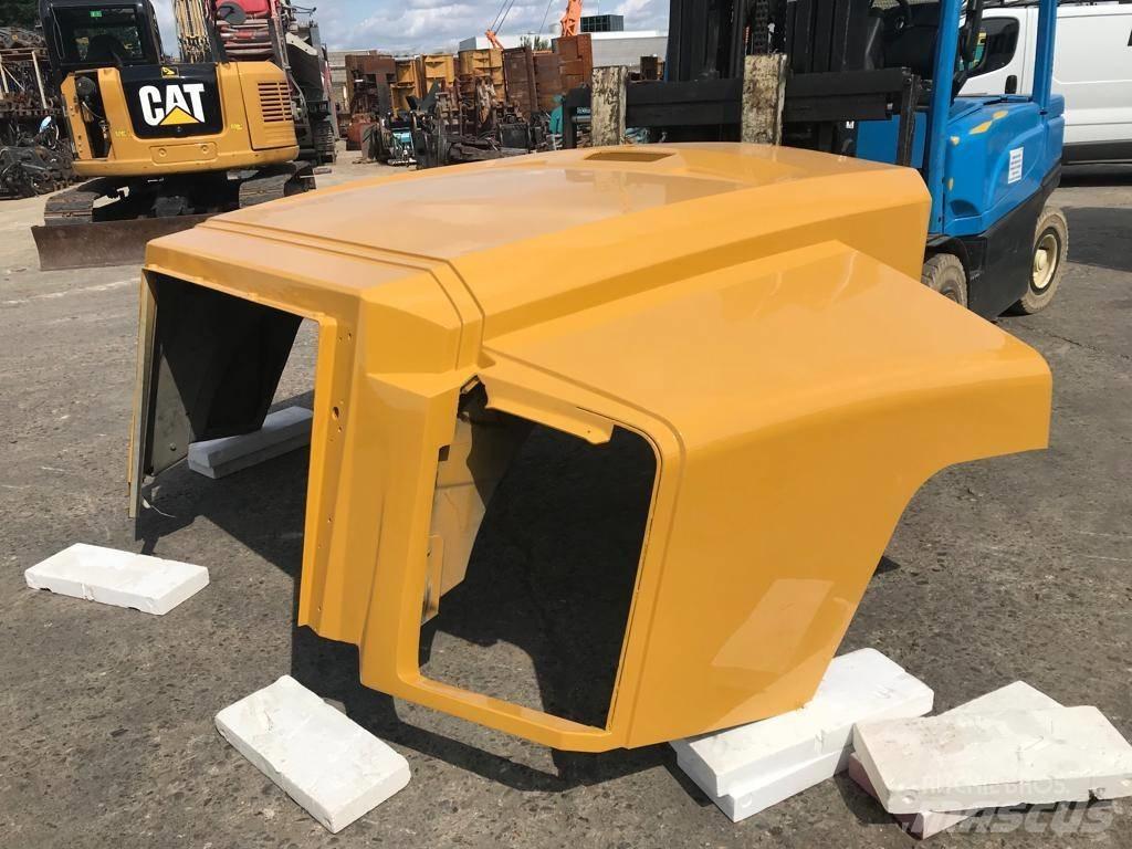 CAT 735 B Hood Chassis e suspensões