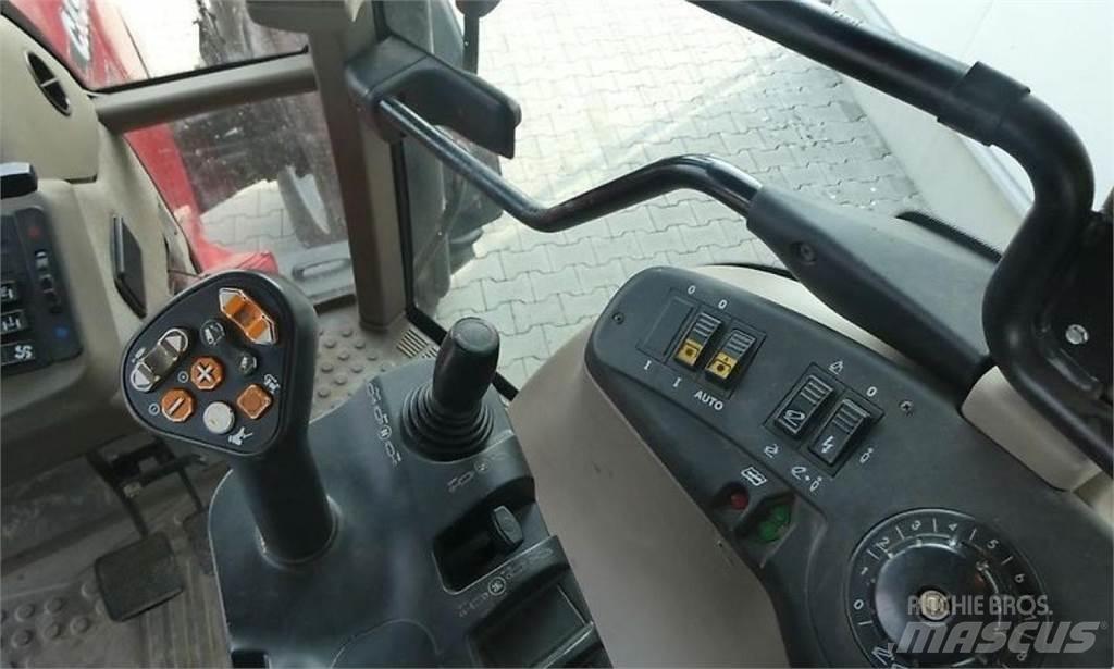 Case IH CVX 175 Tratores Agrícolas usados