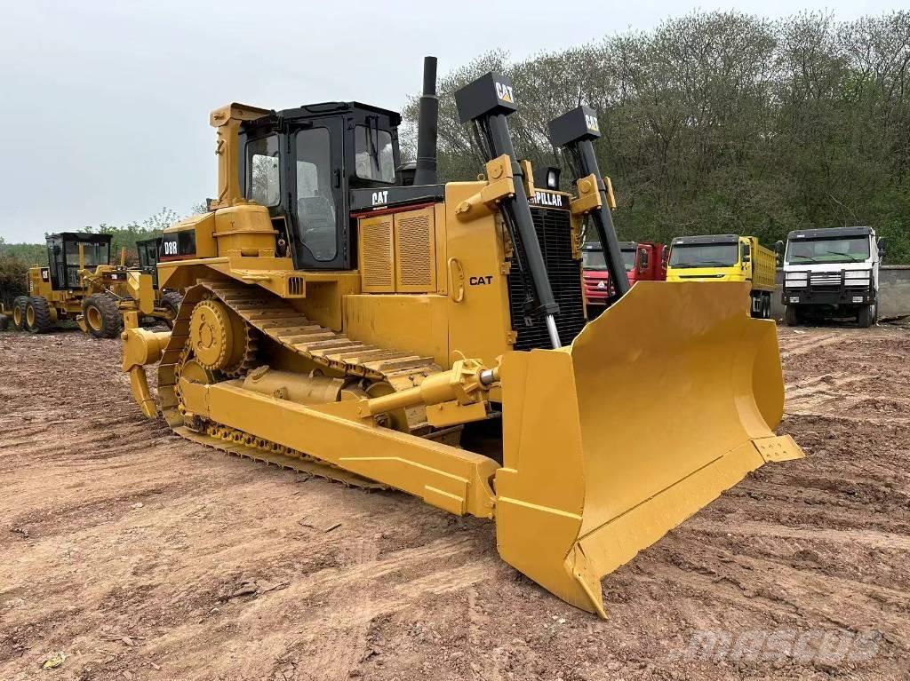 CAT D 8 R Dozers - Tratores rastos