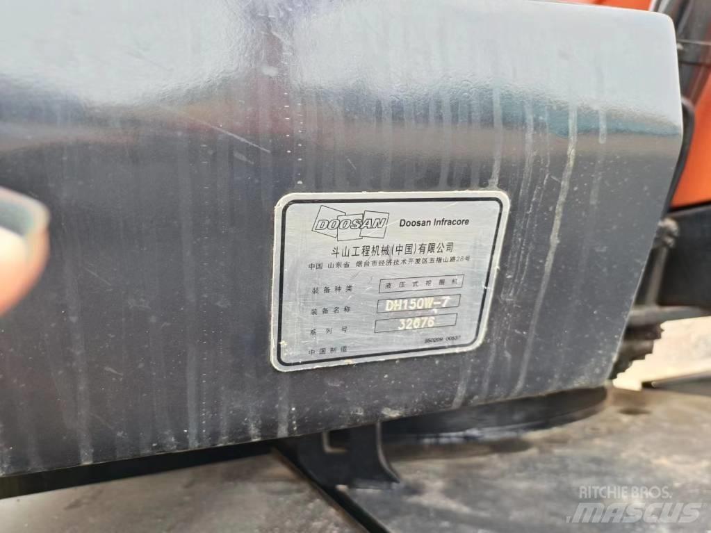Doosan 150 W Escavadoras de rodas