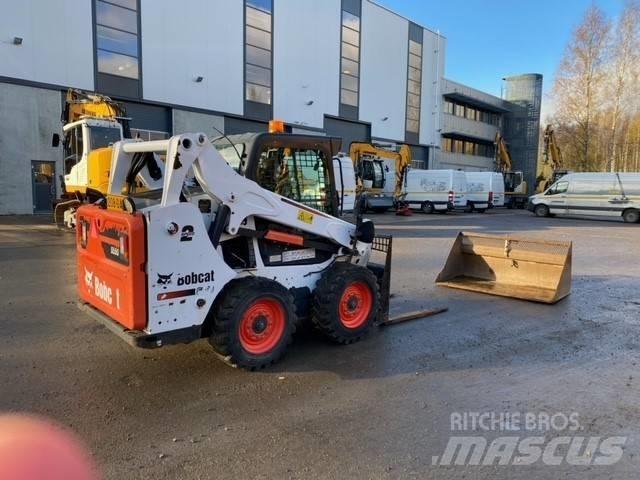 Bobcat S 590 Carregadoras de direcção deslizante
