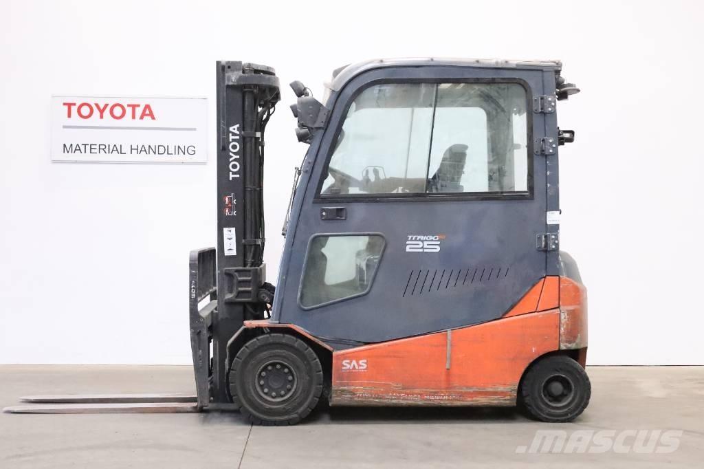 Toyota 8 FBMT 25 Empilhadores eléctricos