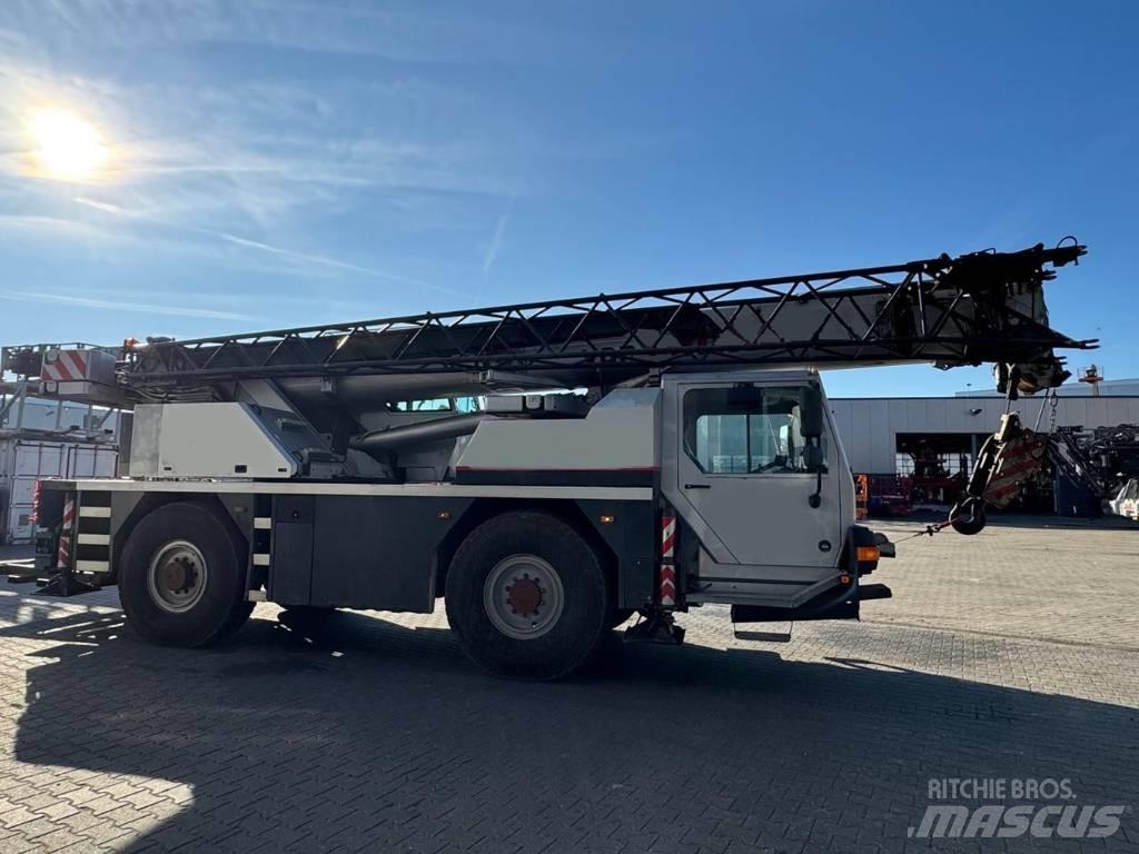 Liebherr LTM 1030-2 Gruas Todo terreno