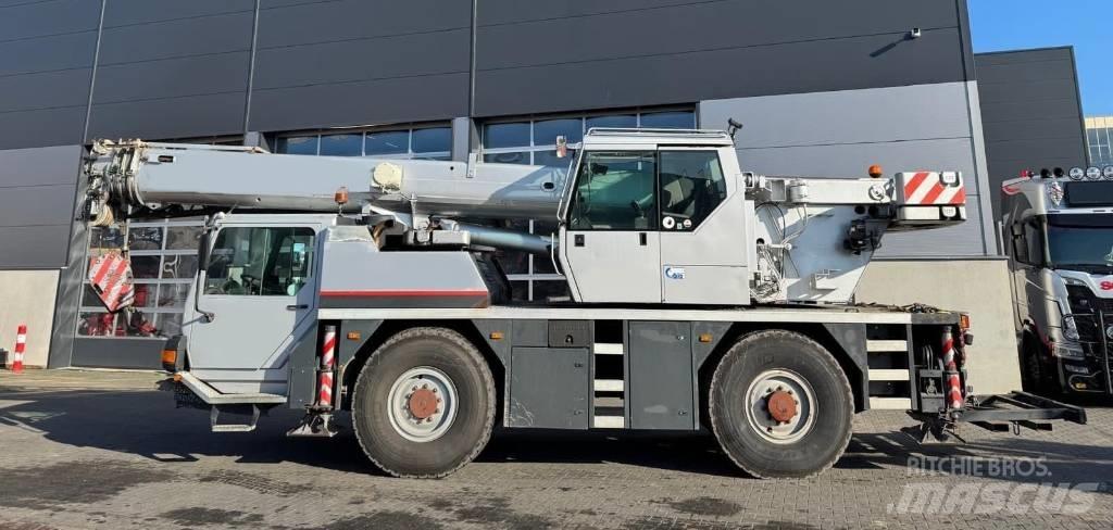 Liebherr LTM 1030-2 Gruas Todo terreno