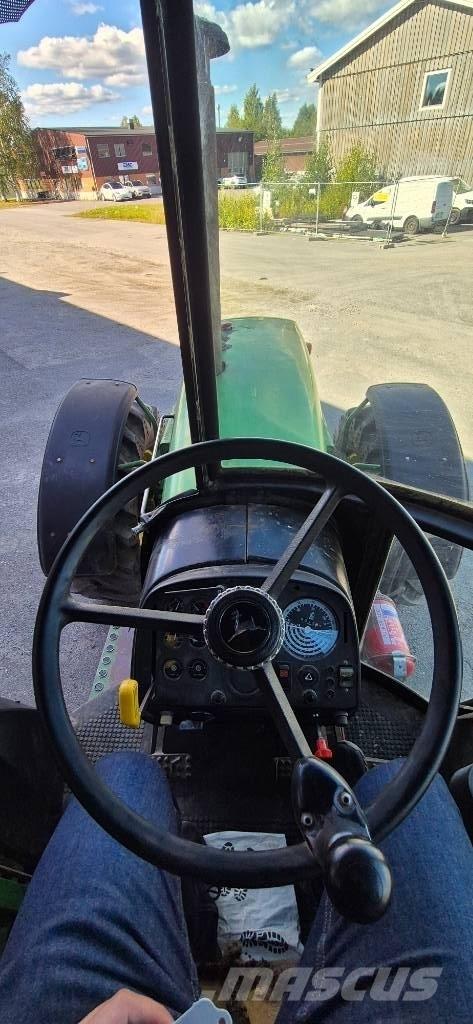 John Deere 4240 S Tratores Agrícolas usados