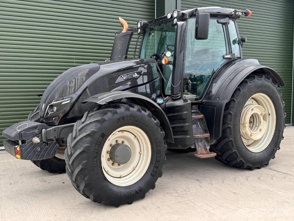 Valtra T 174 Tratores Agrícolas usados