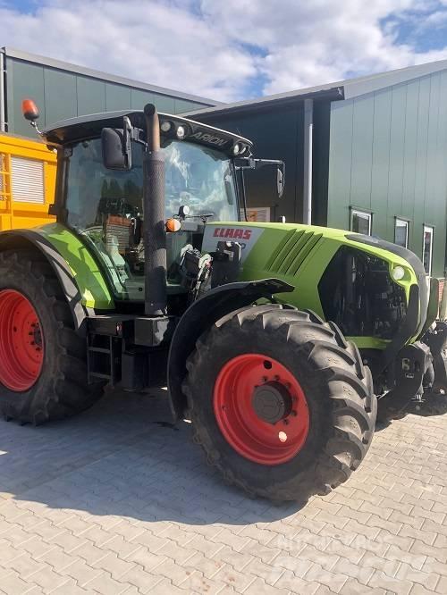 CLAAS arion 620 Tratores Agrícolas usados