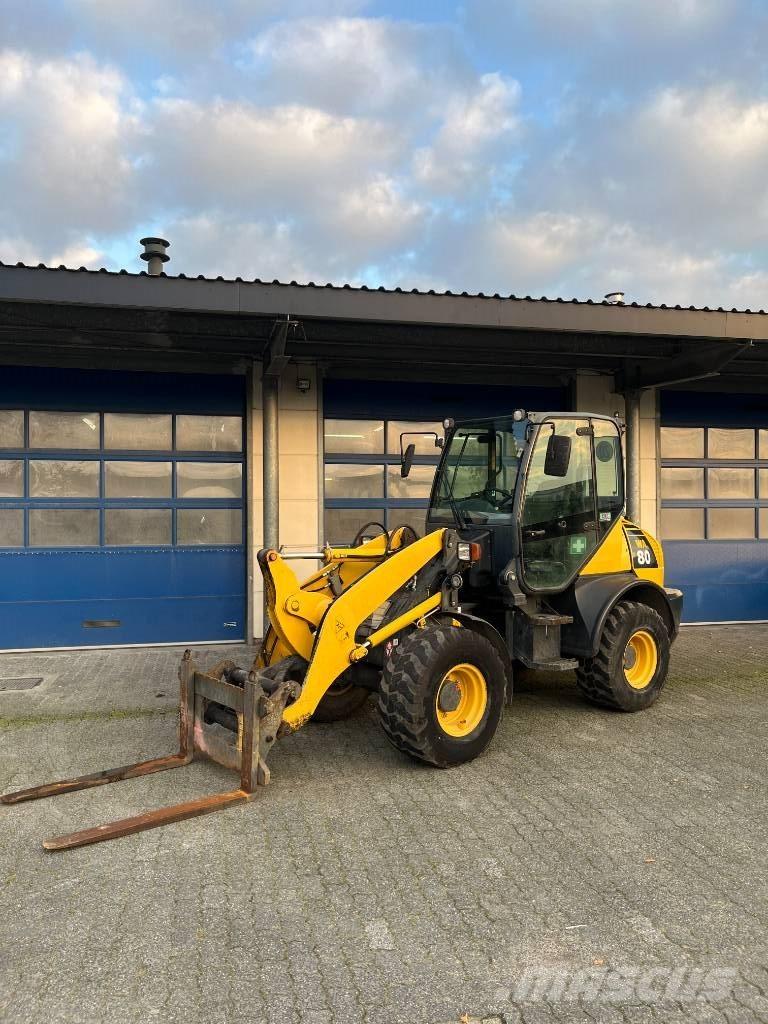 Komatsu WA 80-6 Pás carregadoras de rodas