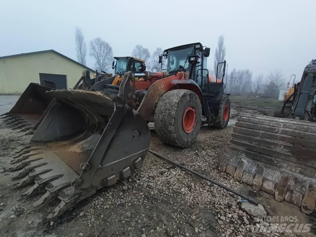Hitachi ZW 310 Pás carregadoras de rodas