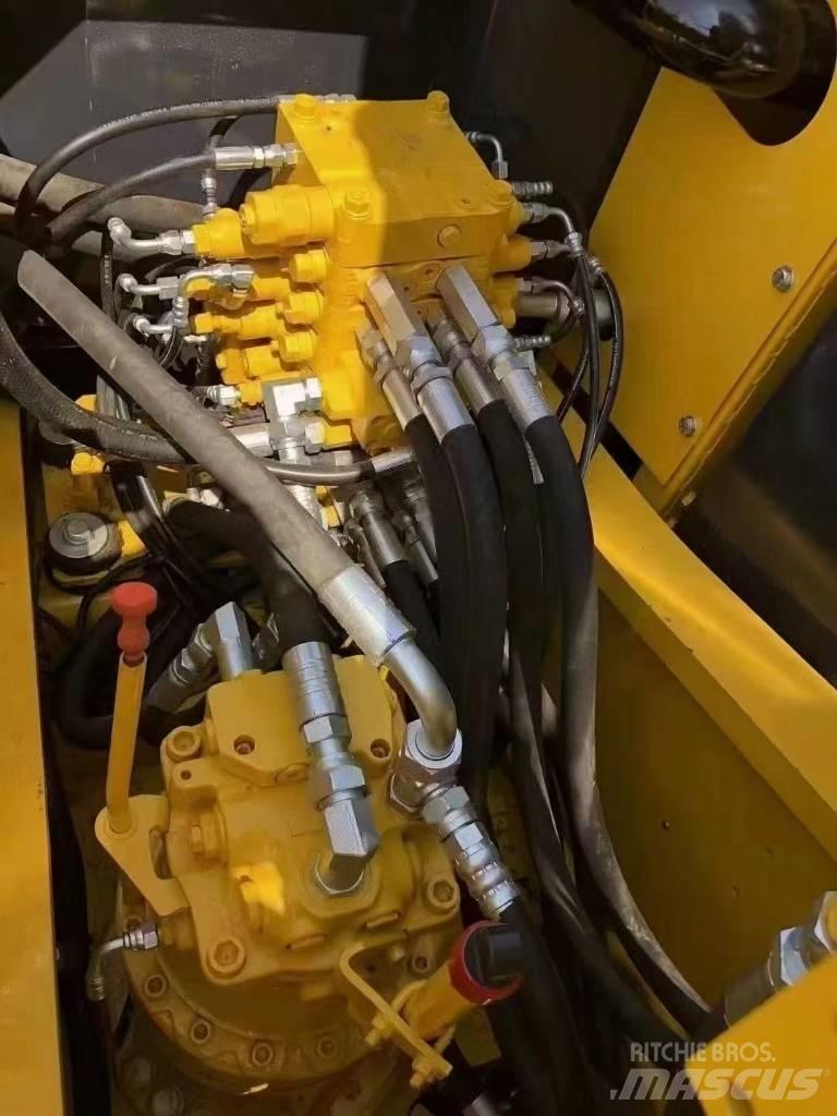 Komatsu 160-7 Escavadoras de rastos