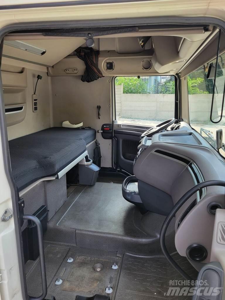 DAF XF 106 - XF106 Cabines e interior