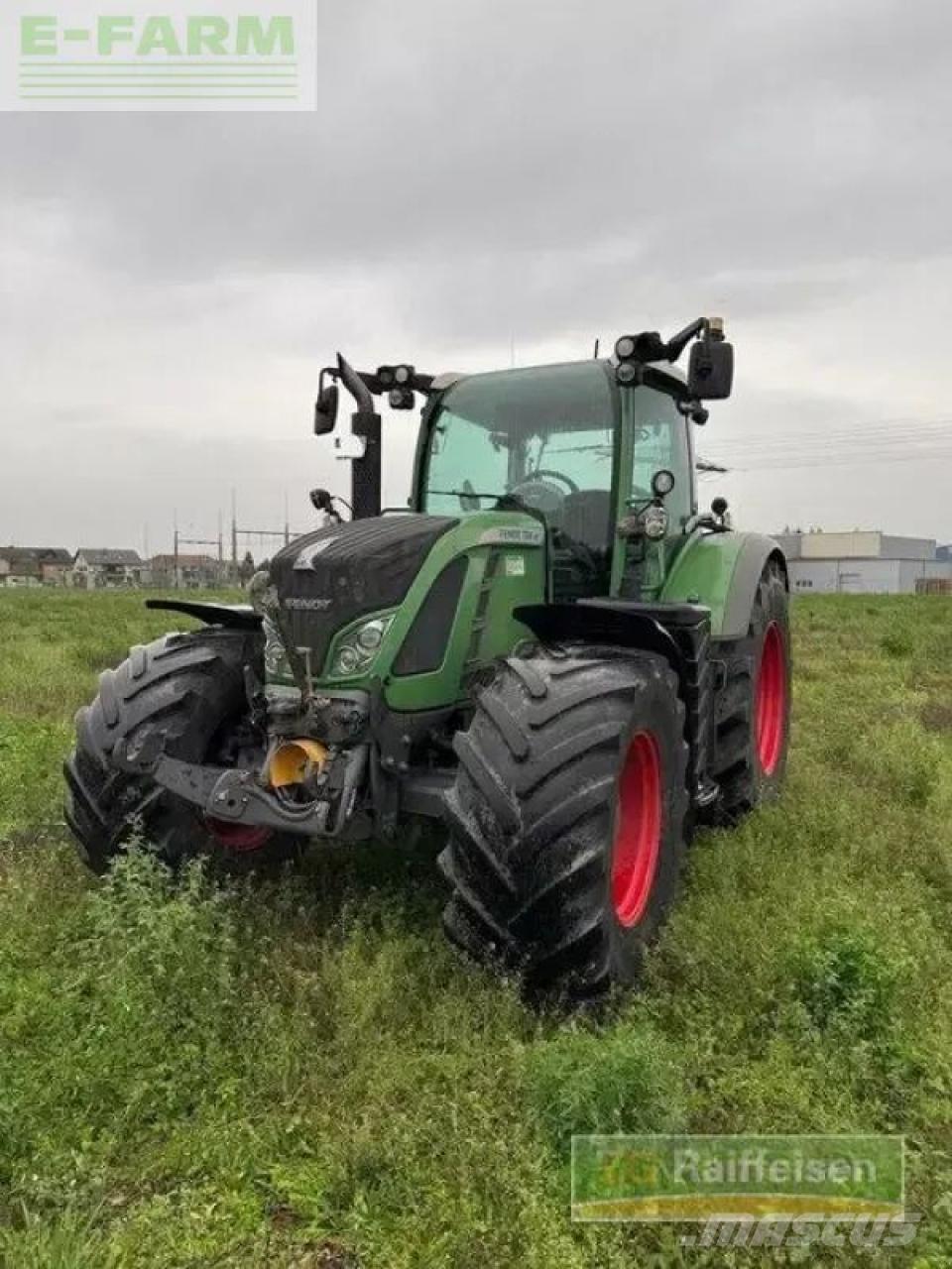 Fendt 724 vario Tratores Agrícolas usados