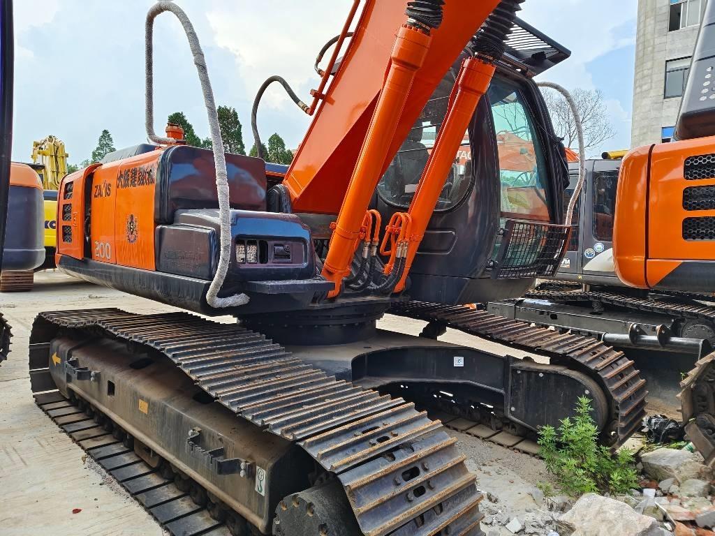 Hitachi ZX 200 Escavadoras de rastos