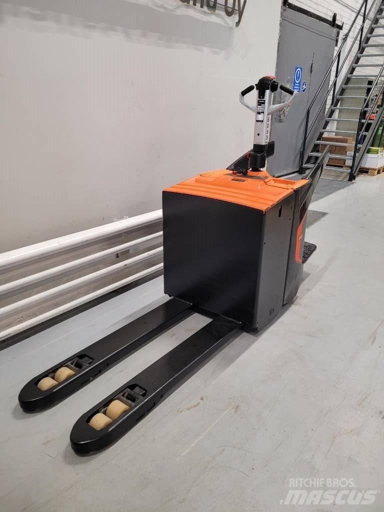 Rocla TPS20 Porta-paletes com plataforma
