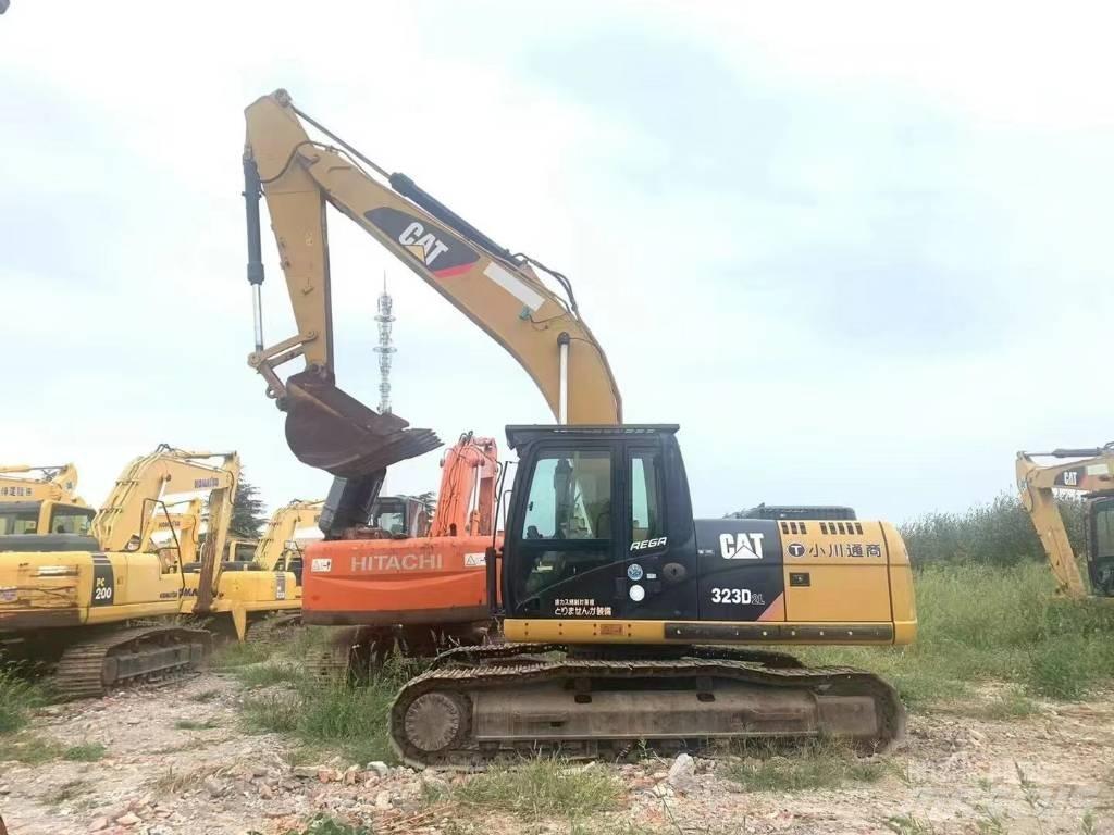 CAT CAT323D Escavadoras de rastos
