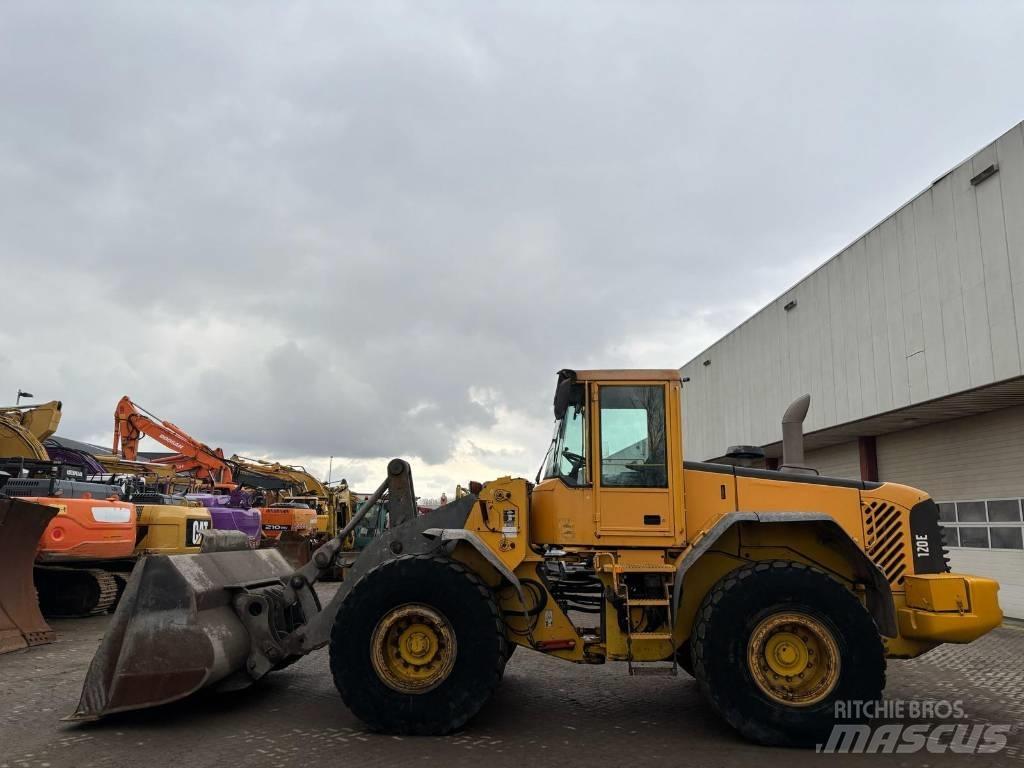 Volvo L 120 E Pás carregadoras de rodas