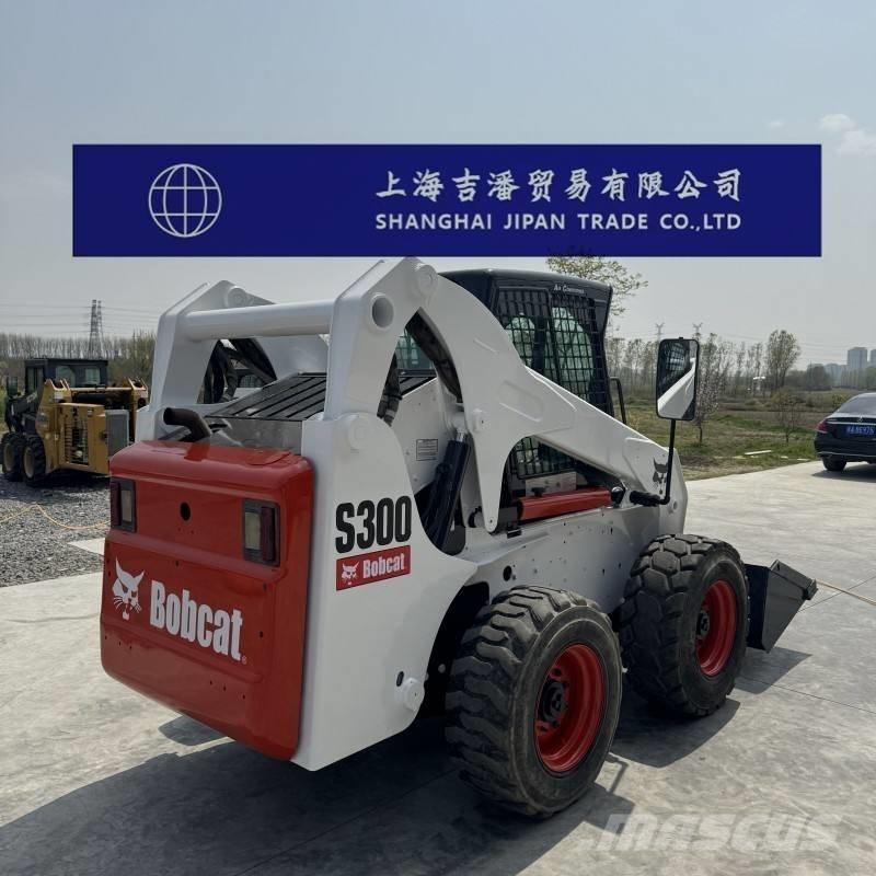 Bobcat S 300 Carregadoras de direcção deslizante