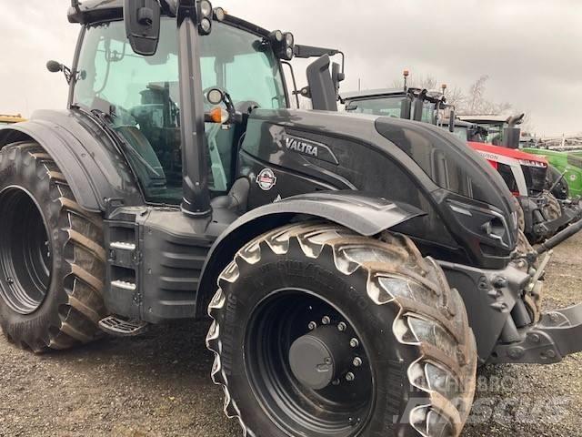 Valtra T 254 V Tratores Agrícolas usados