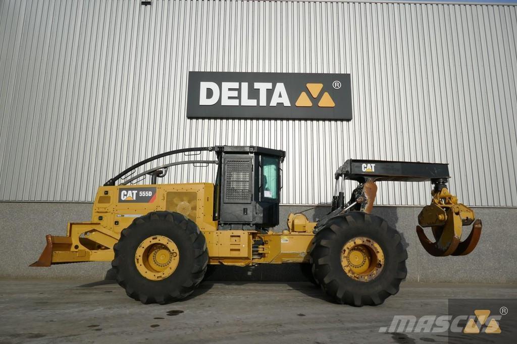 CAT 555D Rechegadores