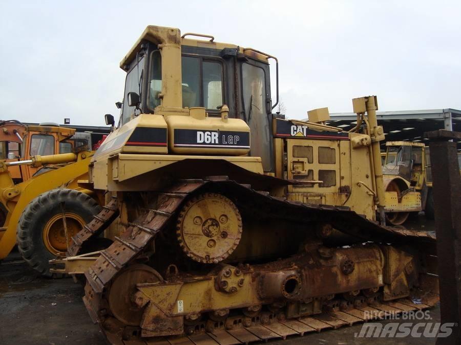CAT D 6 R DS LGP III Dozers - Tratores rastos