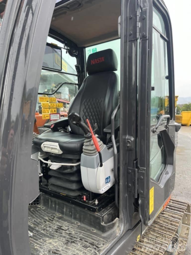 Hitachi ZX 85 US-6 Escavadoras Midi 7t - 12t