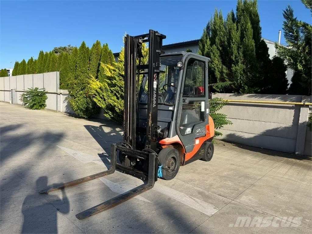Toyota 7FGF25 Empilhadores a gás
