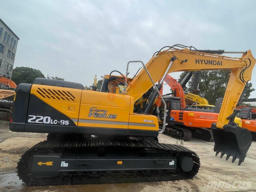 Hyundai Robex 225 Escavadoras de rastos