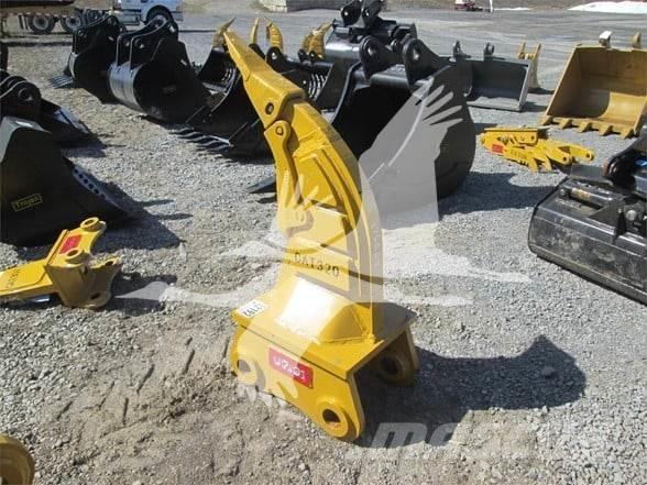 Emaq CAT320 Escarificadores
